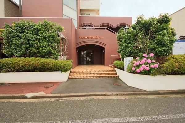 エスカイア大川前プラザ