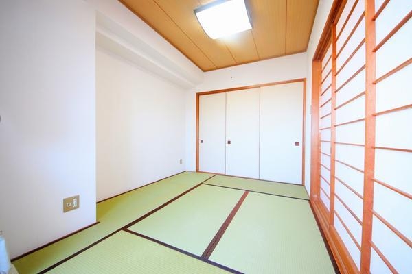 新潟ダイカンプラザ遊学館