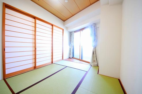 新潟ダイカンプラザ遊学館
