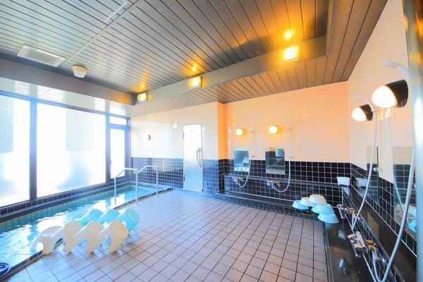 新潟ダイカンプラザ遊学館