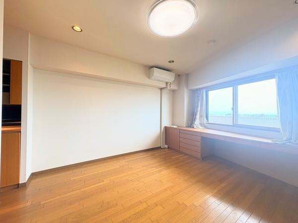 新潟ダイカンプラザ遊学館