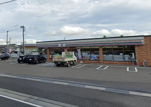 中央区本馬越第1　1号棟　全9棟(セブンイレブン新潟本馬越店)