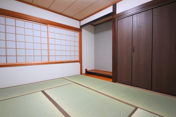 新潟市西区内野西２丁目の中古一戸建て