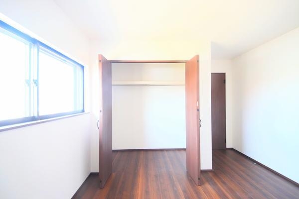 新潟市西区内野西２丁目の中古一戸建て