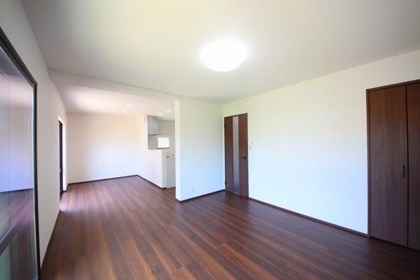 新潟市西区内野西２丁目の中古一戸建て