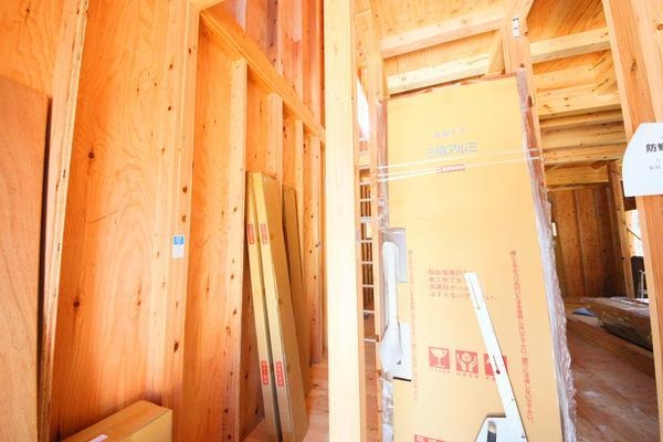 長岡市稲保南第2　1号棟　全2棟