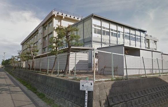 新潟市東区柳ケ丘の土地(新潟市立大形中学校)