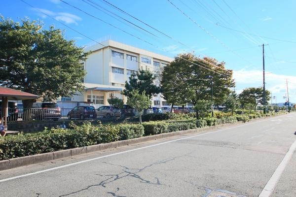 新潟市東区東中野山７丁目の土地(新潟市立東中野山小学校)
