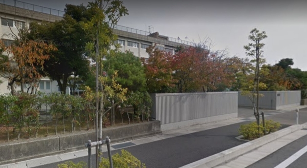 新潟市東区東中野山７丁目の土地(新潟市立東石山中学校)