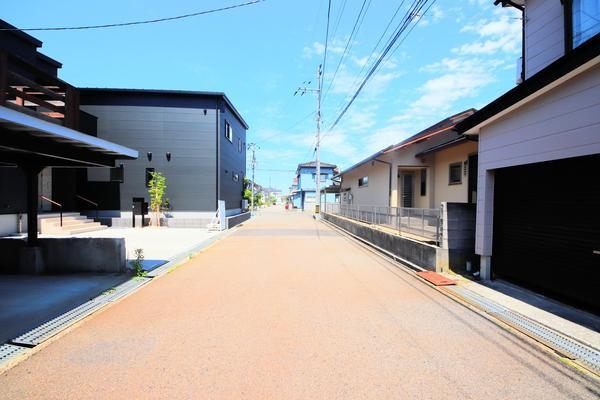 東区中野山6丁目　C棟　新築戸建　全3棟