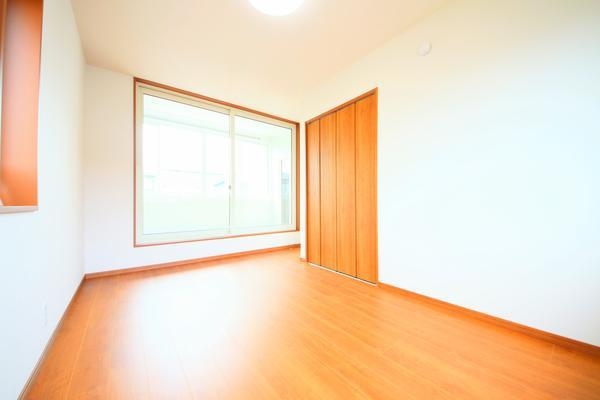 新潟市東区白銀２丁目の中古一戸建て