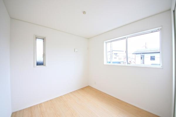 新発田市大栄町２丁目の新築一戸建