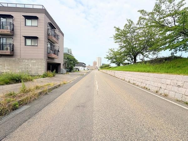 中央区関屋大川前1丁目　売地