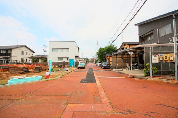 長岡市西千手第1　1号棟　　全2棟