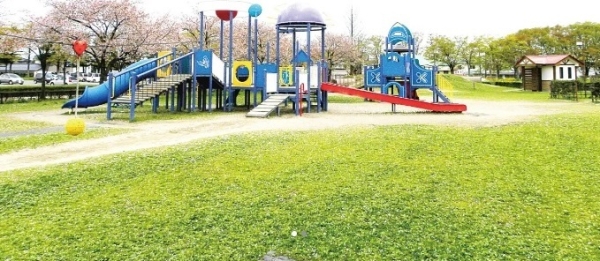新発田市大手町第3　2号棟　　全3棟(新発田中央公園)