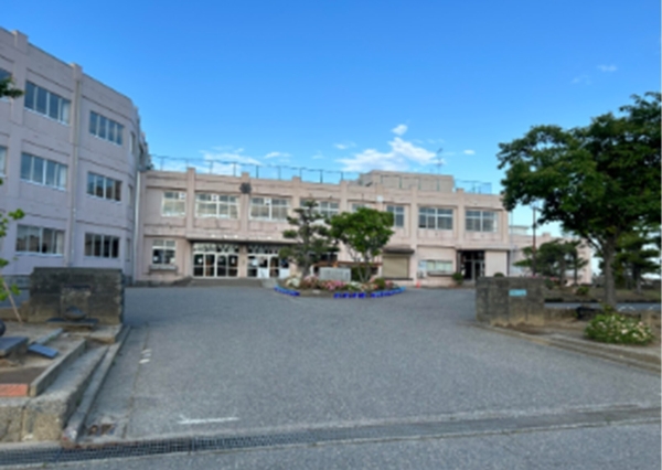 新潟市秋葉区山谷町３丁目の中古一戸建て(新潟市立新津第三小学校)