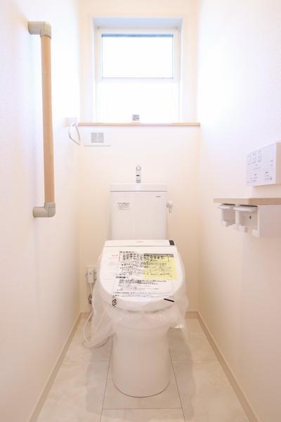 西区五十嵐中島5丁目　C棟　新築戸建　全3棟