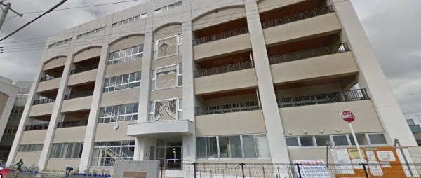 新潟市中央区古町通１３番町の中古一戸建て(新潟市立日和山小学校)