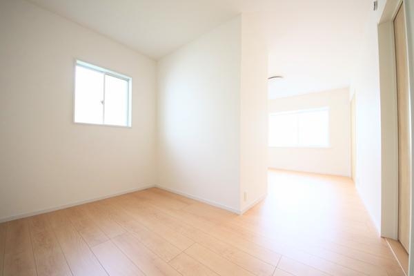 新潟市中央区古町通１３番町の中古一戸建て
