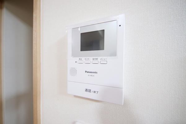 新潟市西区西小針台３丁目の中古一戸建て