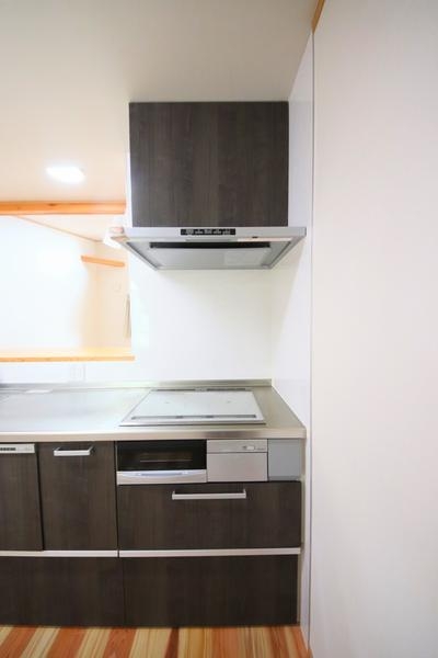 新潟市西区西小針台３丁目の中古一戸建て