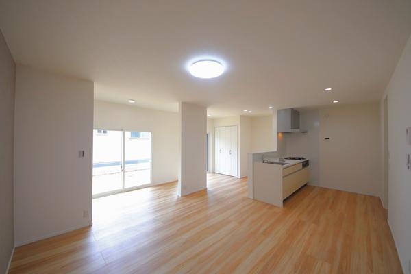 新潟市西区坂井東２丁目の中古一戸建て