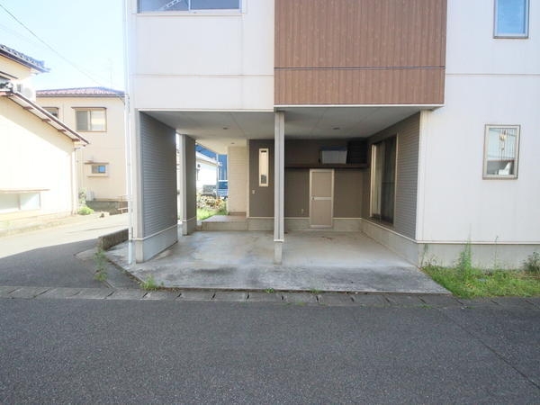 新潟市西区鳥原の中古一戸建て