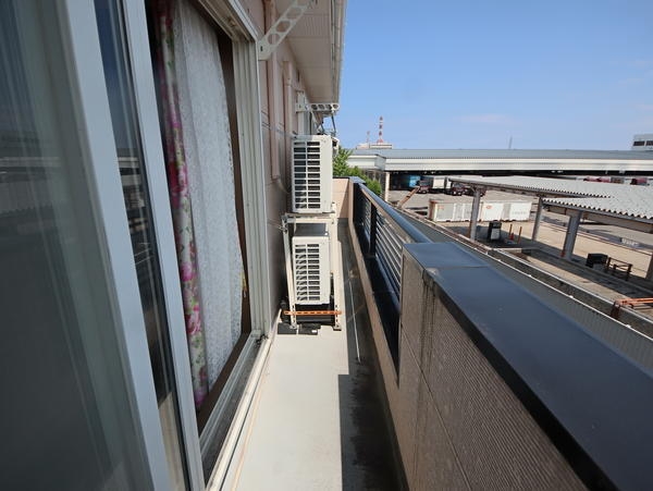 新潟市中央区美咲町１丁目の中古一戸建て