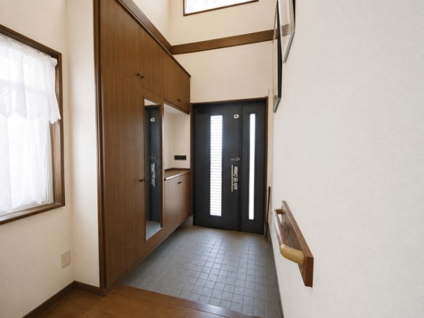 新潟市中央区美咲町１丁目の中古一戸建て
