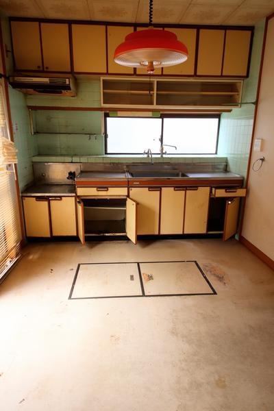新潟市西区真砂４丁目の中古一戸建て