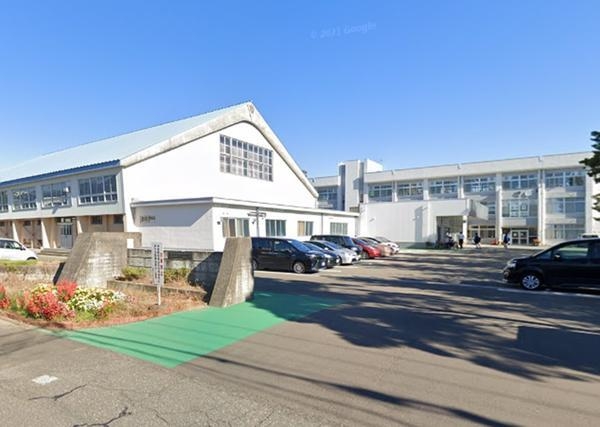 長岡市南七日町第1　4号棟　全6棟(長岡市立西中学校)