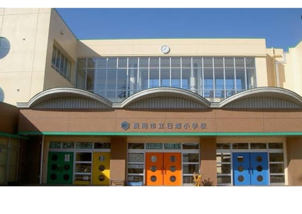 長岡市南七日町第1　1号棟　全6棟(長岡市立日越小学校)