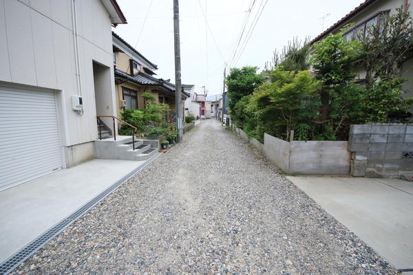 新潟市中央区上近江２丁目の土地