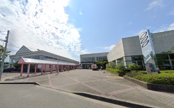 新潟市西区五十嵐東３丁目の中古一戸建て(新潟市西総合スポーツセンター)