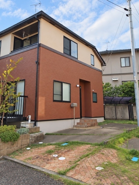 新潟市中央区旭町通２番町の中古一戸建て