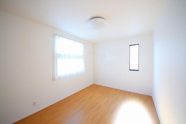 中央区四ツ屋町1丁目　新築戸建