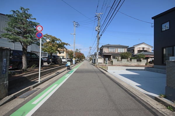 中央区女池北1丁目　新築戸建