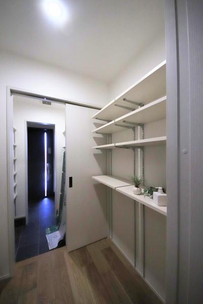 中央区女池北1丁目　新築戸建