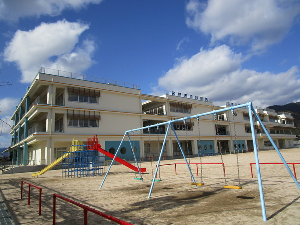 岩国市玖珂町の土地(岩国市立玖珂小学校)