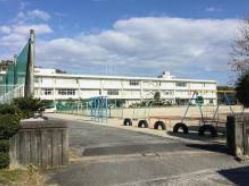 岩国市通津の土地(岩国市立通津中学校)