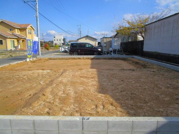 岩国市旭町３丁目の新築一戸建