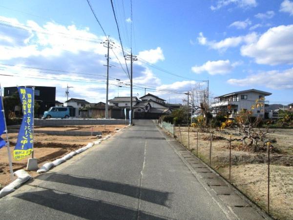 岩国市旭町３丁目の新築一戸建