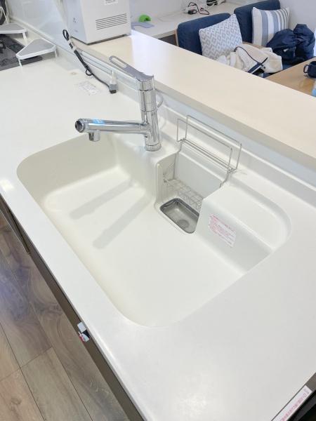 三郷市新和4丁目　戸建