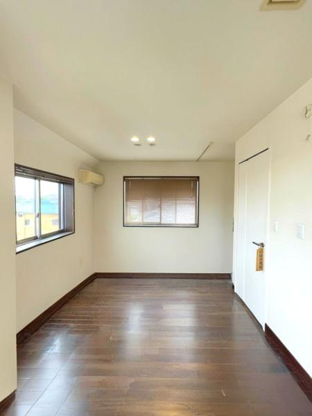 春日部市南中曽根の中古一戸建て