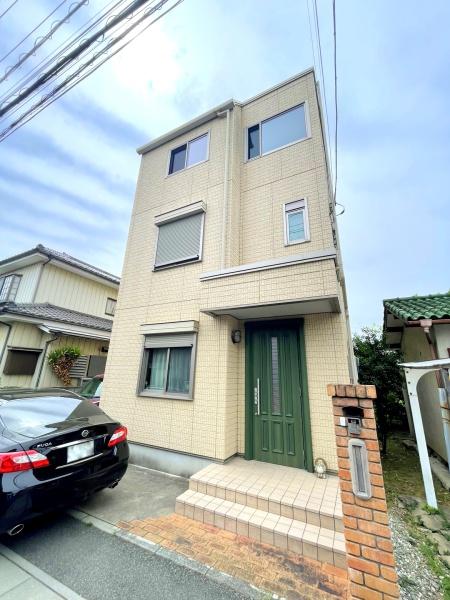 春日部市南中曽根　戸建