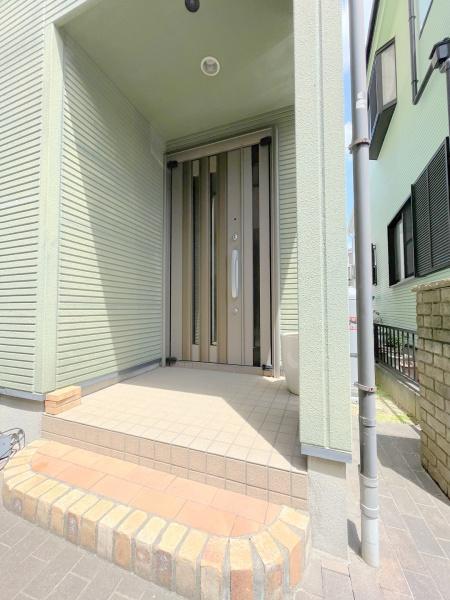 三郷市戸ケ崎４丁目の中古一戸建て