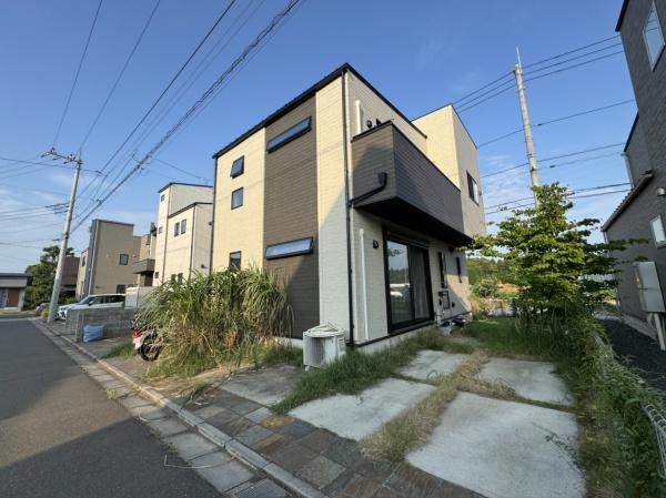 印西市鹿黒南　戸建