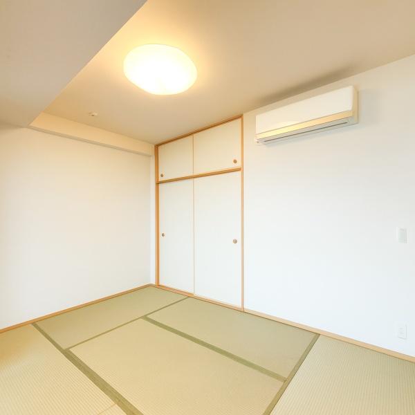 エルプレシア