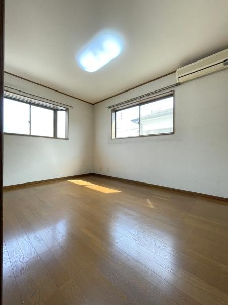 草加市手代２丁目の中古一戸建て