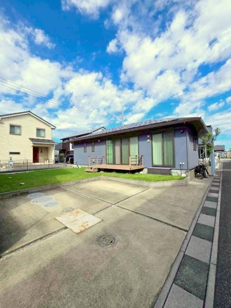 越谷市大字平方　戸建